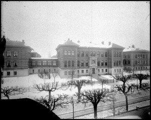Stockholms allmänna barnhus vid Norrtullsgatan. (bilden kommer från Stockholmskällan)